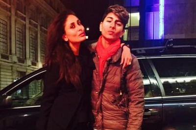 Photo of the day: Ibrahim masters mom Kareena Kapoor's famous pout as they strike a pose together