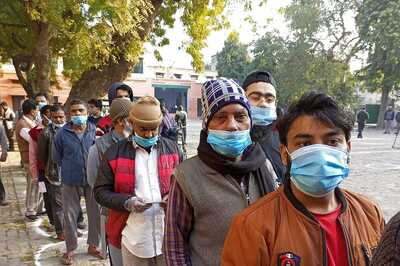 Acid Test for Yogi Adityanath, Swami Prasad Maurya as UP Votes in Crucial Sixth Phase on Thursday