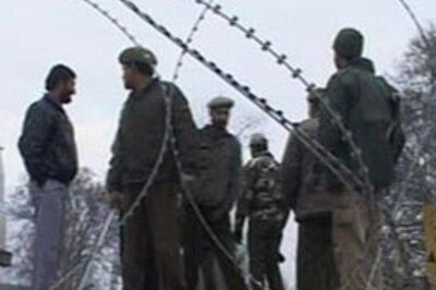 Voting picks up in Kashmir despite anti-poll protest