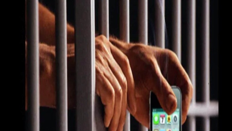 Delhi Prisons Department Conducts Raid at Central Jail Number 13, Seizes Phones, Cash