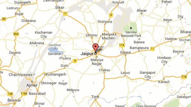 Bikaner man pens down holy books in gold