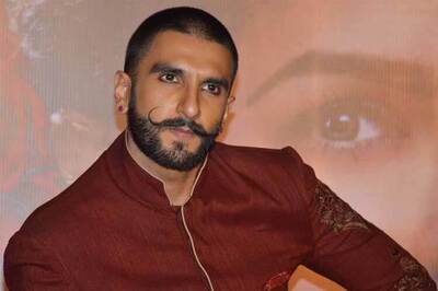 Ranveer Singh sends best wishes to on-screen brother Vaibbhav Tatwawadi for his marathi film