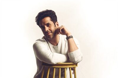 Tusshar Kapoor Turns Beast Mode on in Gym Video: Watch