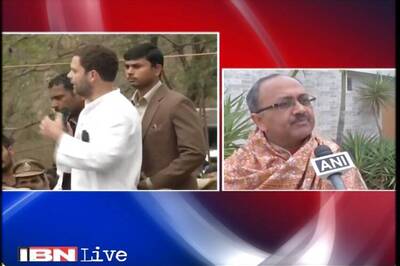 Politicians flock to Hyderabad University after Dalit student's suicide: Who said what