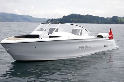 'Flying' Electric Speedboat Debuts On Switzerland's Lakes