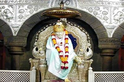 Shirdi Saibaba temple gets over Rs 4.10 crore donation in 3 days