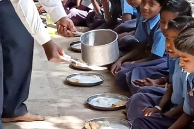 Centre Ask States & UT's To Procure Kitchen Items For Midday Meal From GeM Portal
