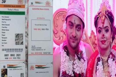 Kolkata Couple Designs Wedding's Food Menu Like an Aadhaar Card, Pictures Amuse Netizens