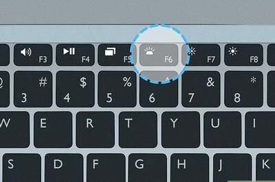 How to Turn on the Keyboard Light on a Dell