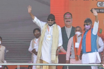 Bengal Polls Lit up by Tollywood Stars as TMC, BJP Weave Celeb Webs to Catch Votes