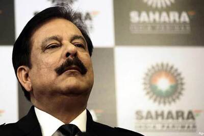 Sahara gives SEBI title deeds of properties