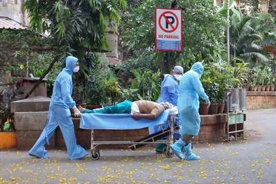 Health Workers & Cops Who Went to Pick up Patient in Moradabad Pelted with Stones, NSA Invoked against Culprits
