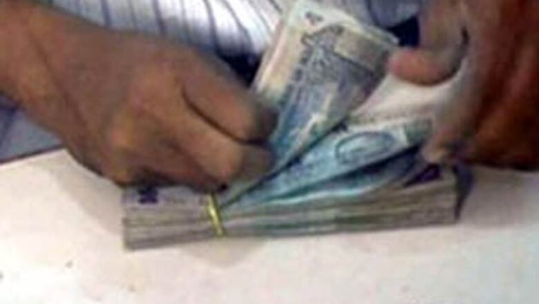 54 pc Indians paid bribe last year: study