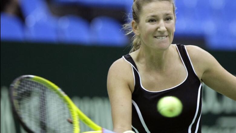 Azarenka, Kirilenko in final of Kremlin Cup