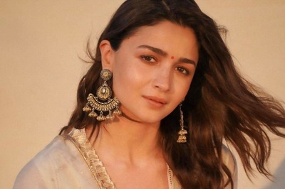 From Sarees To Crop Top, Alia Bhatt’s Versatile Choices For Gangubai Kathiawadi Promotions