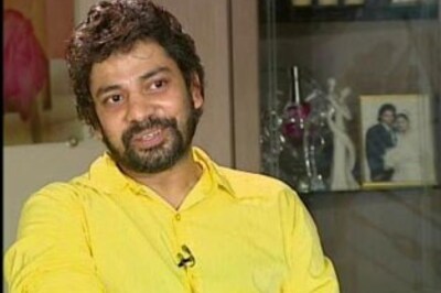 Boyle apologises on stage, choreographer thrilled