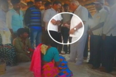 Yeddyurappa In a Spot Over Rs 1 Lakh Help to Farmer's Kin