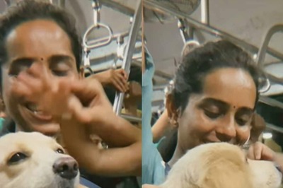 This Adorable Dog On Mumbai Local Train Left Commuters Smiling And We Bet You Can't Escape The Charm