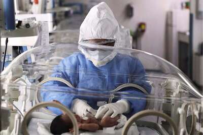 Newborns Struggle to Get Mother's Milk as Milk Banks Under Increasing Pressure Due to Covid-19