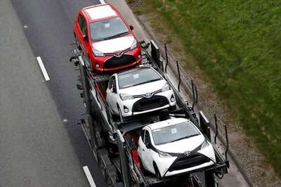 Toyota Warns No-Deal Brexit Would Stall Output at UK Plant