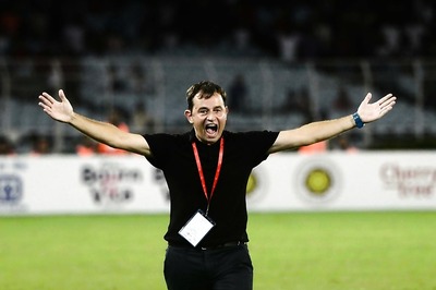 ISL Side Kerala Blasters Announce Mohun Bagan’s I-League-winning Kibu Vicuna as Coach