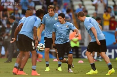 World Cup 2014: Suarez returns from injury as Uruguay face England