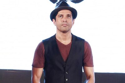 Farhan Akhtar Happy To Be Associated With Daler Mehndi For Gold