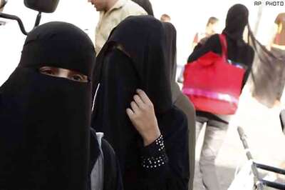 Mangalore college bans burqa in class