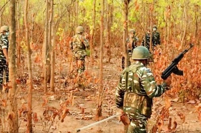 Naxalites Torch 4 Trucks Engaged in Iron Ore Transportation in Chhattisgarh