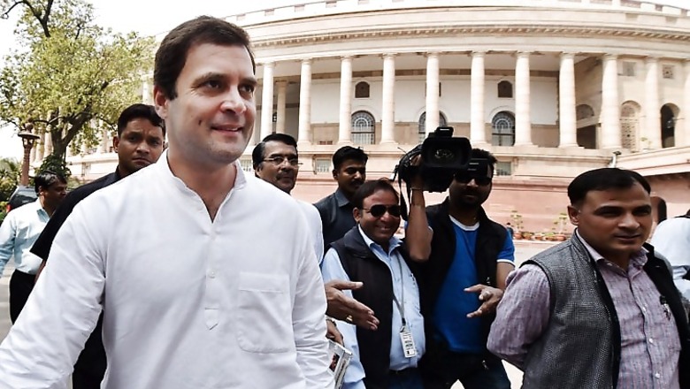 Rahul Gandhi backs jewellers, says government strangulating small businesses