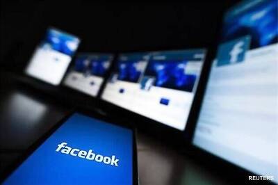 Facebook addiction can lead to depression