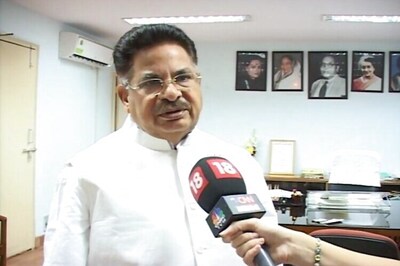 Punia demands action against Giriraj Singh for casteist remark