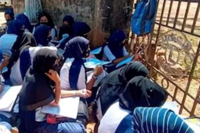 'No Compromise on Hijab Ban, Govt to Probe PFI Links with Protests': K'taka Edu Min Tells News18