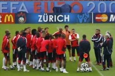 Romania, France kick off Group of Death contest