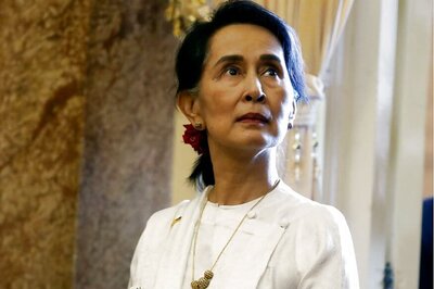 Myanmar's Aung San Suu Kyi Heads to Hague Court to Appear for Rohingya Genocide Showdown
