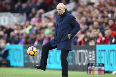 Swansea City Sack American manager Bob Bradley