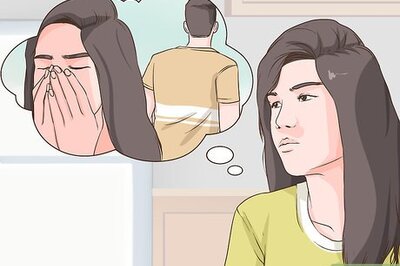 How to Communicate With a Guy After He Rejected You