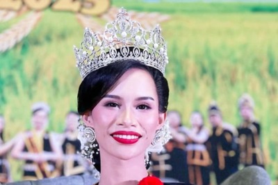 Malaysian Beauty Queen Dethroned Over 'Wild' Thailand Holiday Video That Went Viral