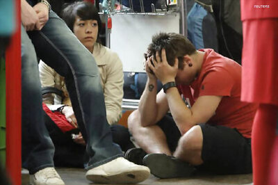 Volcanic ash cancels flights, commuters stuck