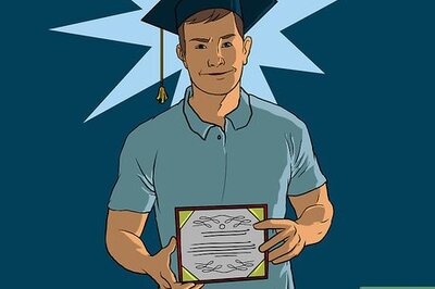 How to Become a Paramedic