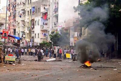 Gujarat HC upholds mobile internet ban decision during Patel quota stir