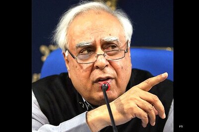 BJP MP requests Kapil Sibal to push IIT Bill