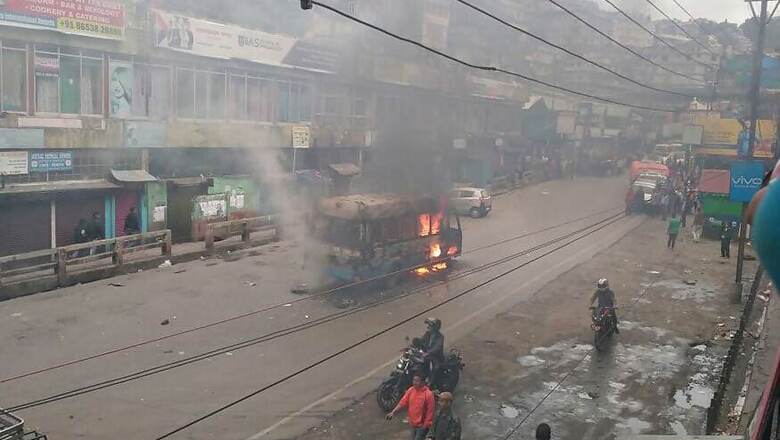 Police Clash With GJM Supporters in Bengal's Hill Districts, 9 Injured