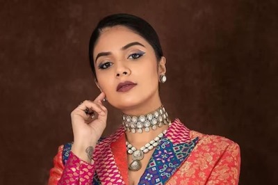 Actress Sreemukhi Takes Away Mid-week Blues With Blazer Suit Ensemble