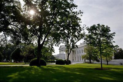 Racist search term points to White House in Google Maps