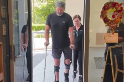 Watch: Chris Cairns Walks Into a Bar for First Time in Two Years