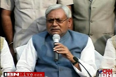 Nitish favours quota for SC/STs in promotion