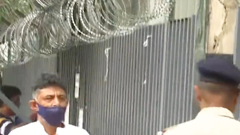 Days After Summons, K'taka Congress Chief DK Shivakumar Appears Before ED in Delhi