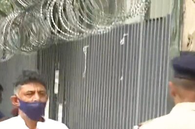 Days After Summons, K'taka Congress Chief DK Shivakumar Appears Before ED in Delhi