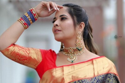 Telugu Actress Anasuya Bharadwaj Looks Adorable In Traditional Avatar, See Pics